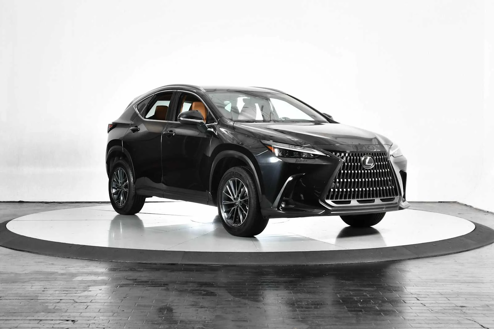 Certified Used 2025 Caviar Lexus  image 9