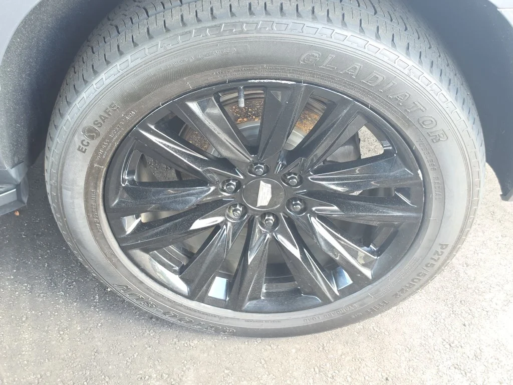 Used 2021 Steel Metallic Cadillac Sport Platinum image 37