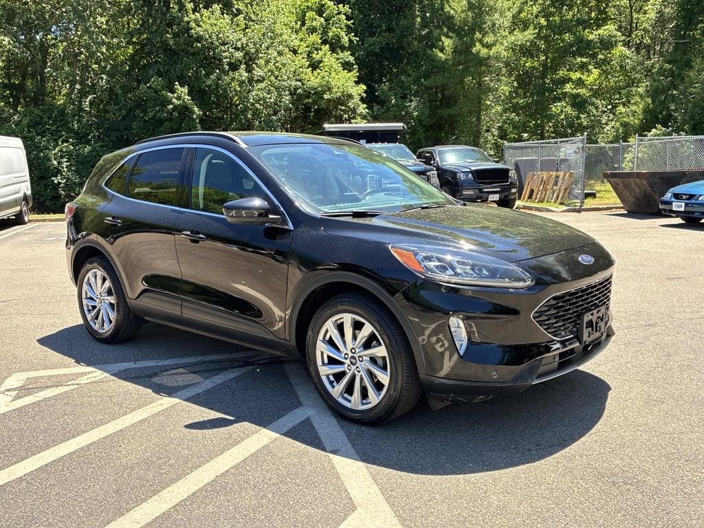 Used 2022 Black Ford Titanium image 3