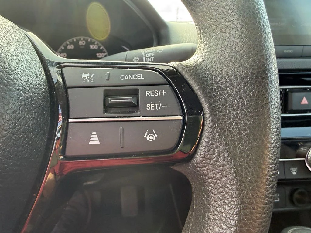 Used 2025 Black Honda LX image 15