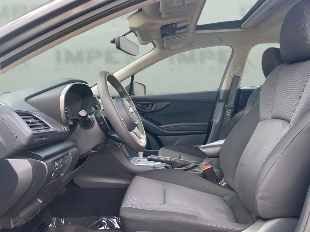 Used 2020  Subaru Premium image 8