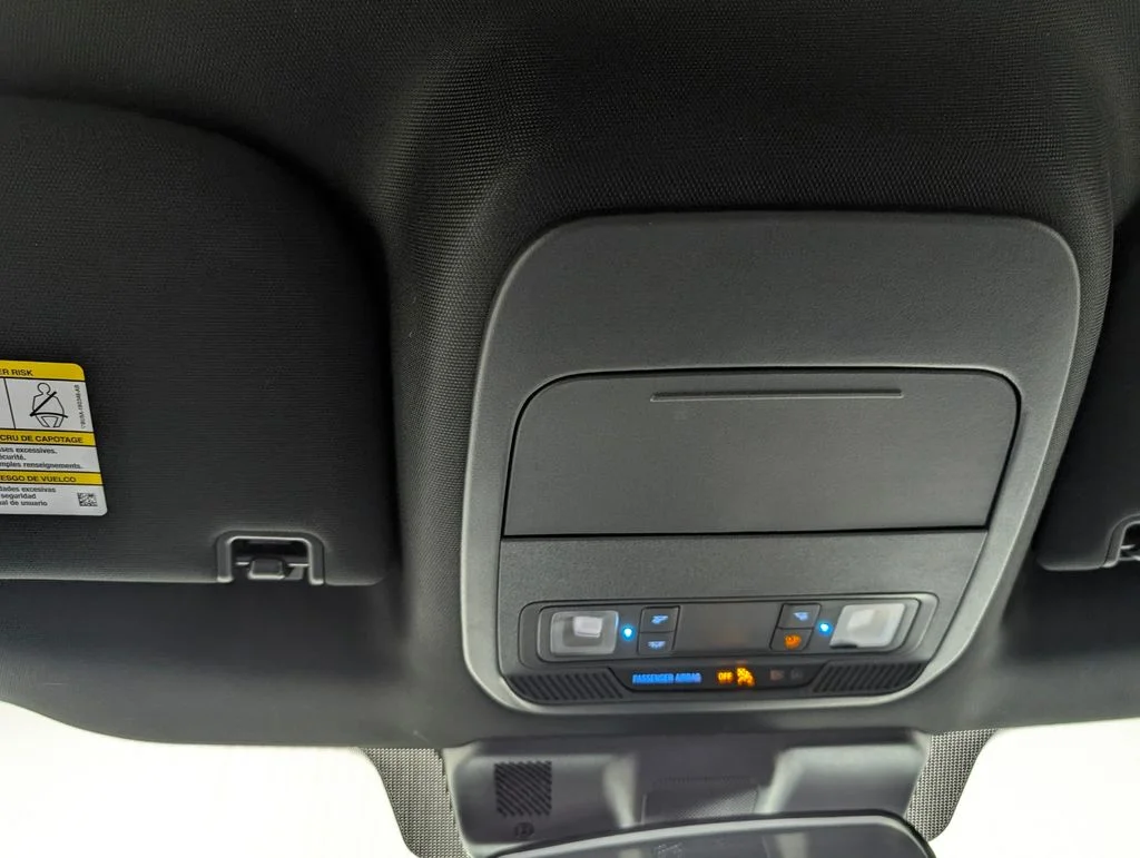 Certified Used 2026 Oxford White Ford XLT image 10