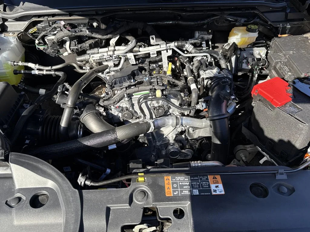 Used 2025 Gray Ford Lariat image 27