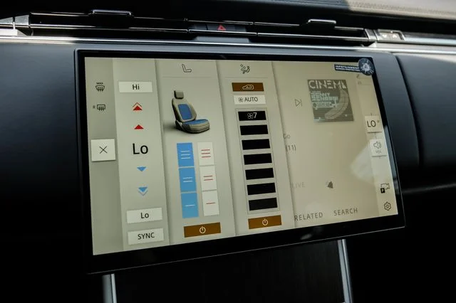2026 Land Rover Range Rover SE - Photo 36