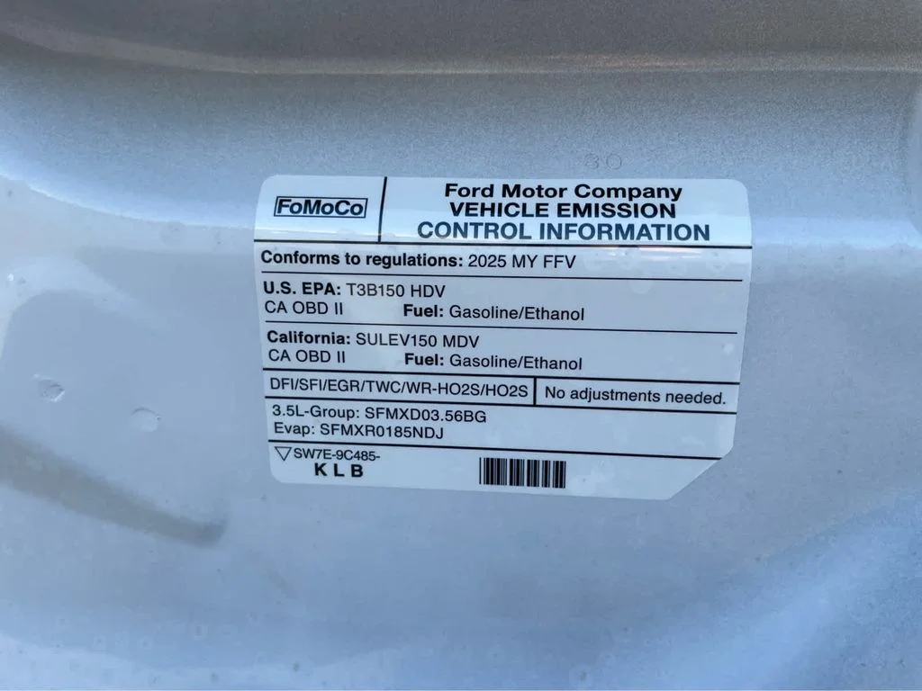 New 2025 Oxford White Ford Cargo Van image 25