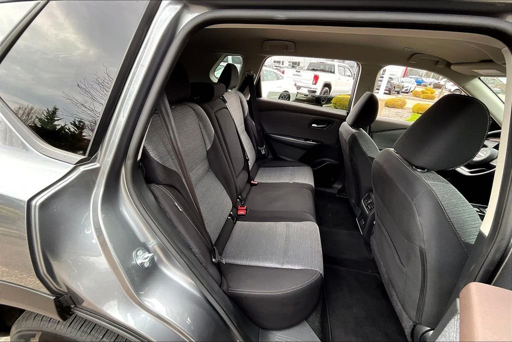 Used 2023 Gray Nissan SV image 16