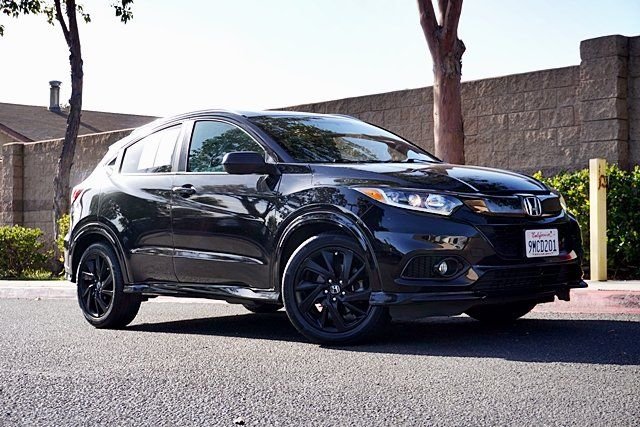 Used 2021  Honda Sport image 1