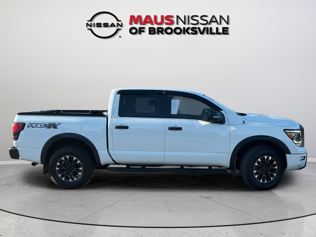Used 2021 White Nissan PRO-4X image 13