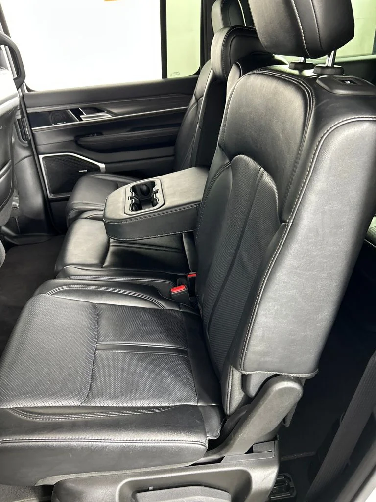 Used 2024 White Jeep Series II image 17