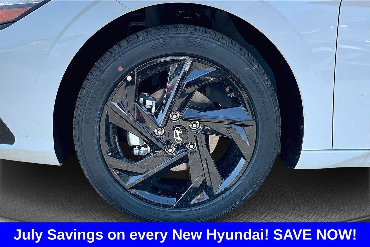New 2026 White Hyundai SEL Sport image 36