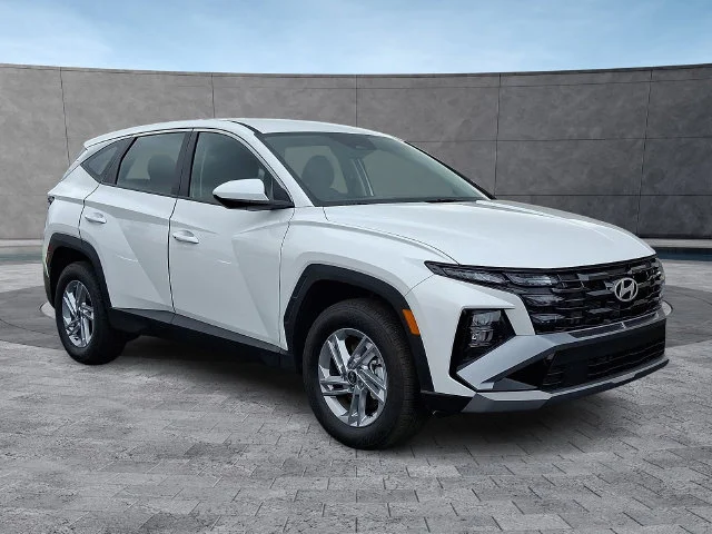 New 2026 White Hyundai SE image 2