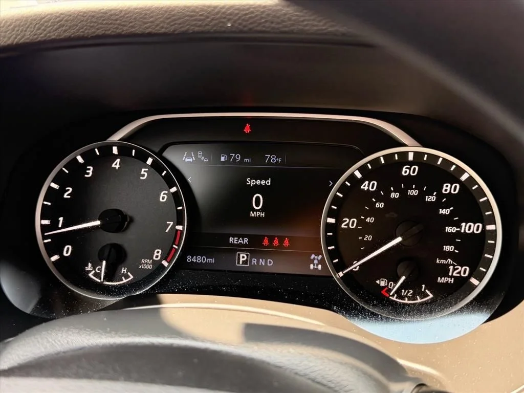 Used 2025 Gray Nissan SV image 21