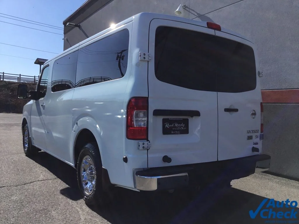 2015 Nissan NV Passenger SV - Photo 8