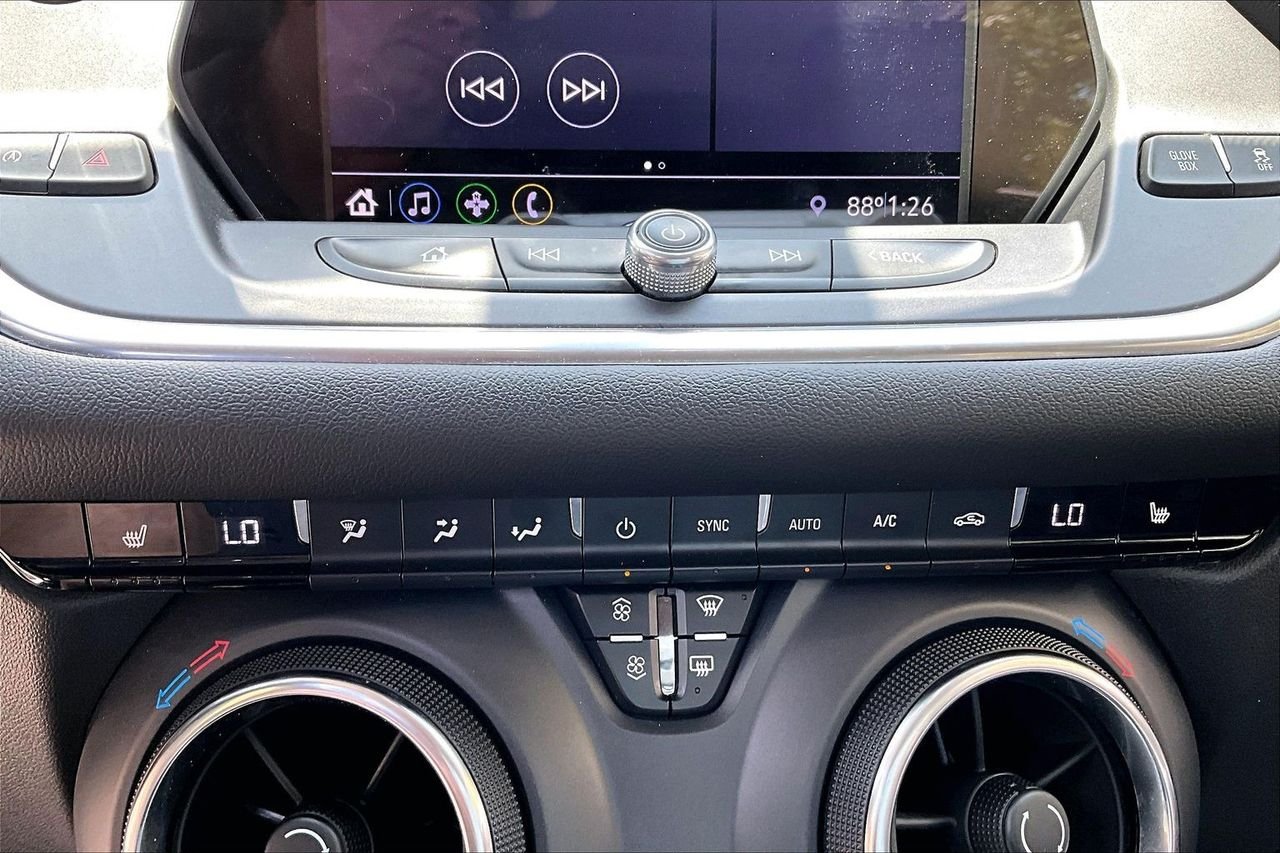 Used 2020 Gray Chevrolet LT image 24