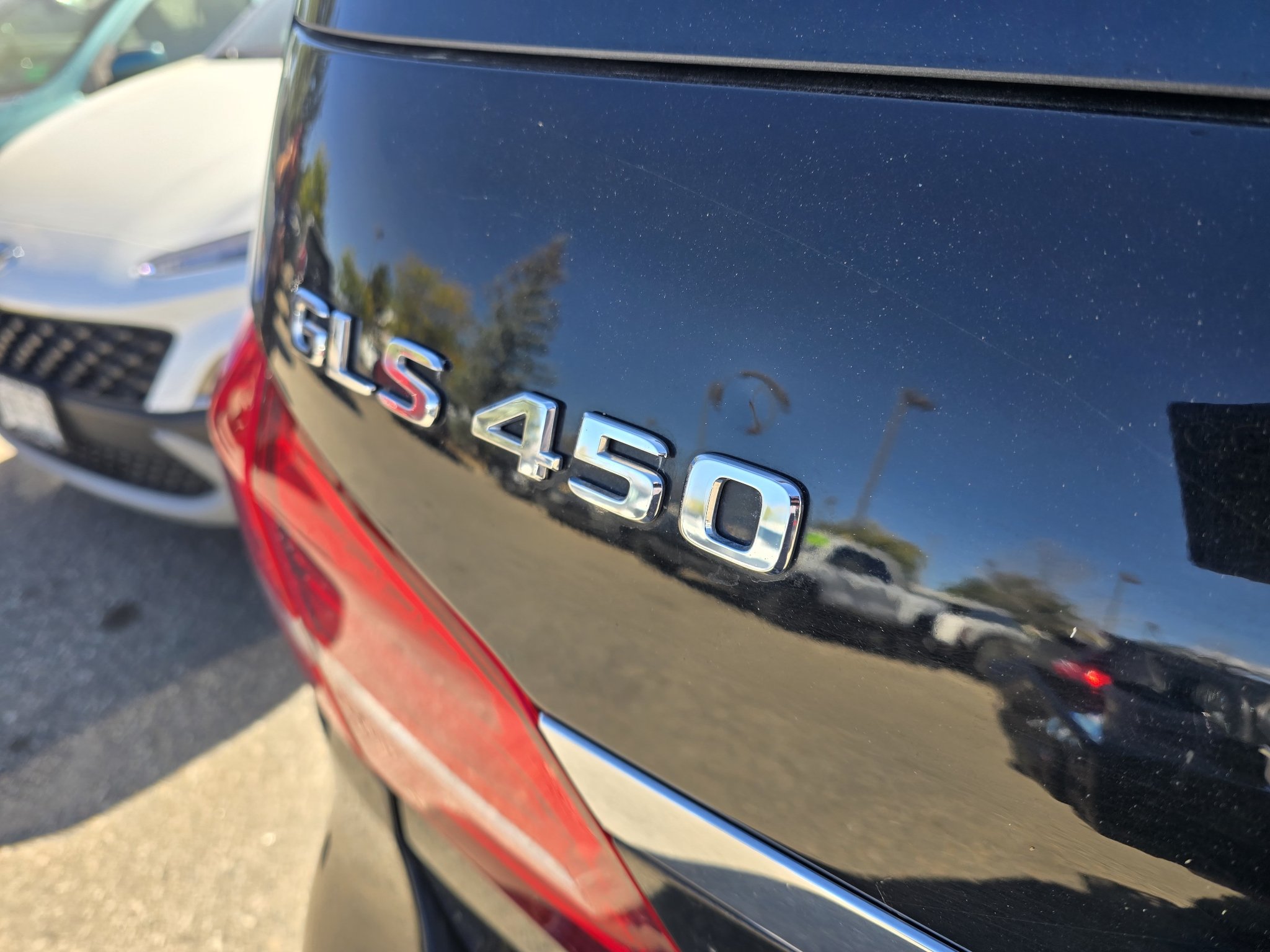 Used 2019 Black Mercedes-Benz 450 4MATIC® image 10