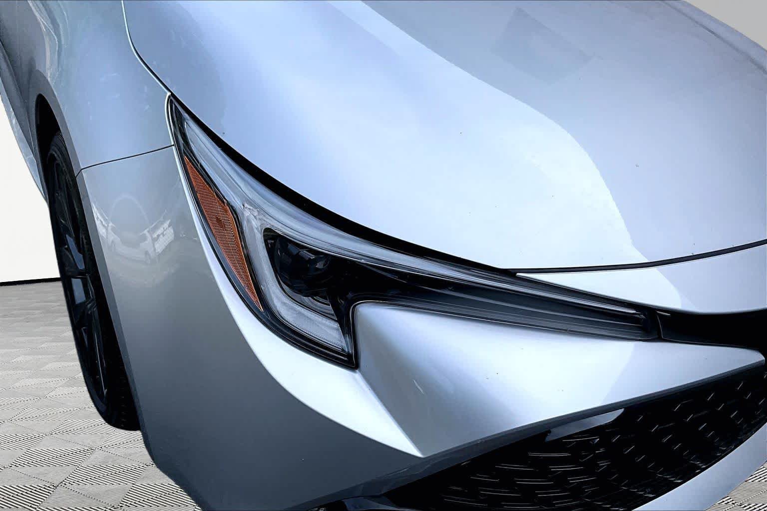 Used 2023 Classic Silver Metallic Toyota XSE image 28