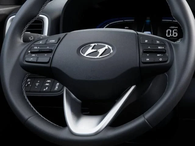 New 2026 Hyundai VENUE SEL