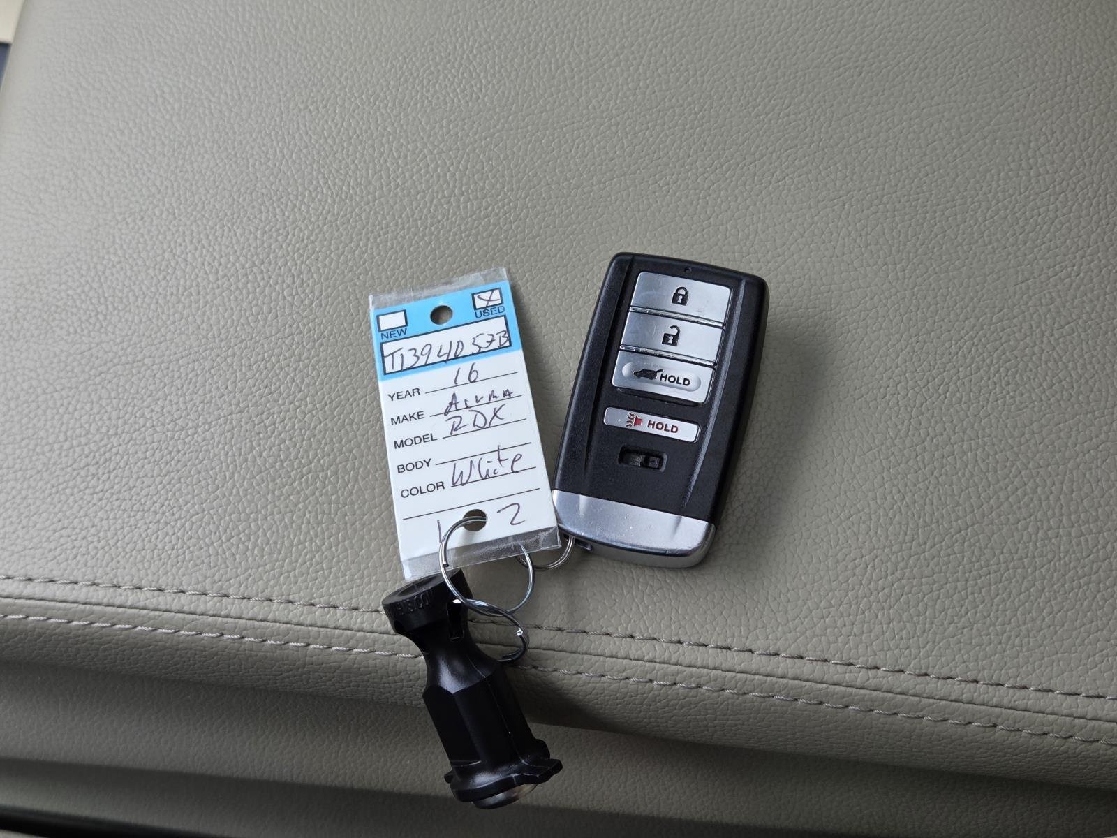 Used 2016 White Diamond Pearl Acura BASE image 43