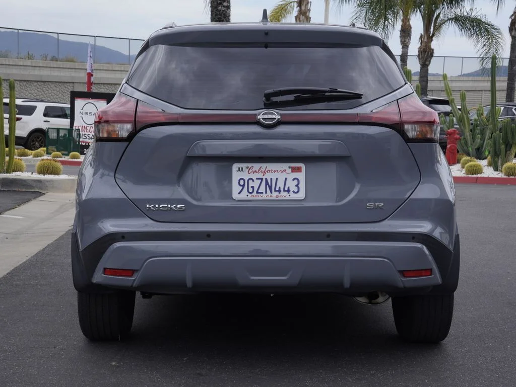 Used 2023 Gray Nissan SR image 4