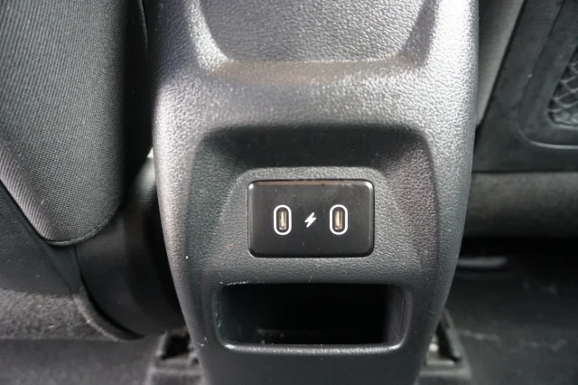 Used 2025 WHITE Hyundai SEL image 19