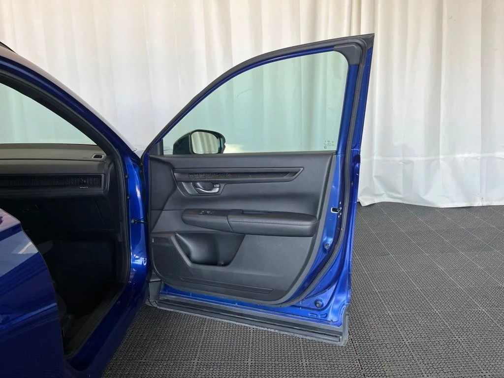 Used 2023 Blue Honda Sport image 19