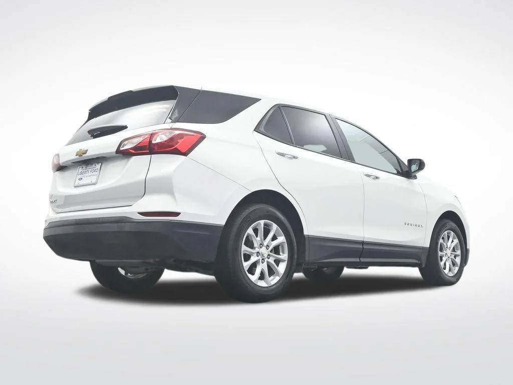 Used 2021 Summit White Chevrolet LS image 44