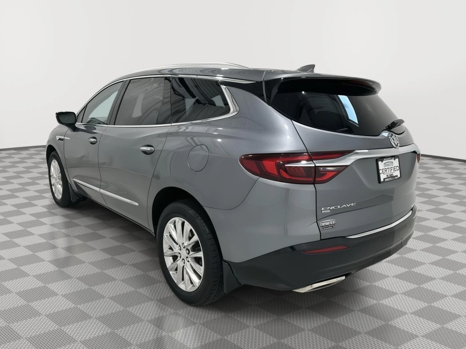 Used 2021 Includes Pitch Dark Night lower exterior accent color.) Buick Premium image 3