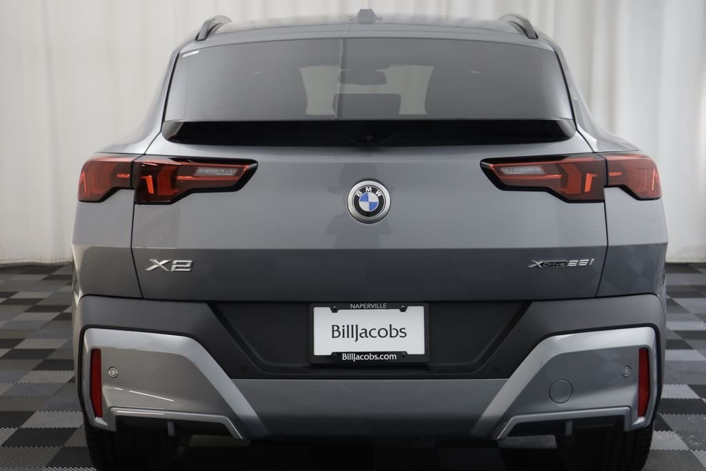 New 2026 Skyscraper Grey Metallic BMW xDrive28i image 16