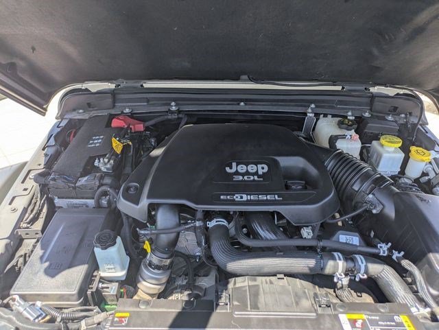 Used 2021 Sting-Gray Clearcoat Jeep Rubicon image 31