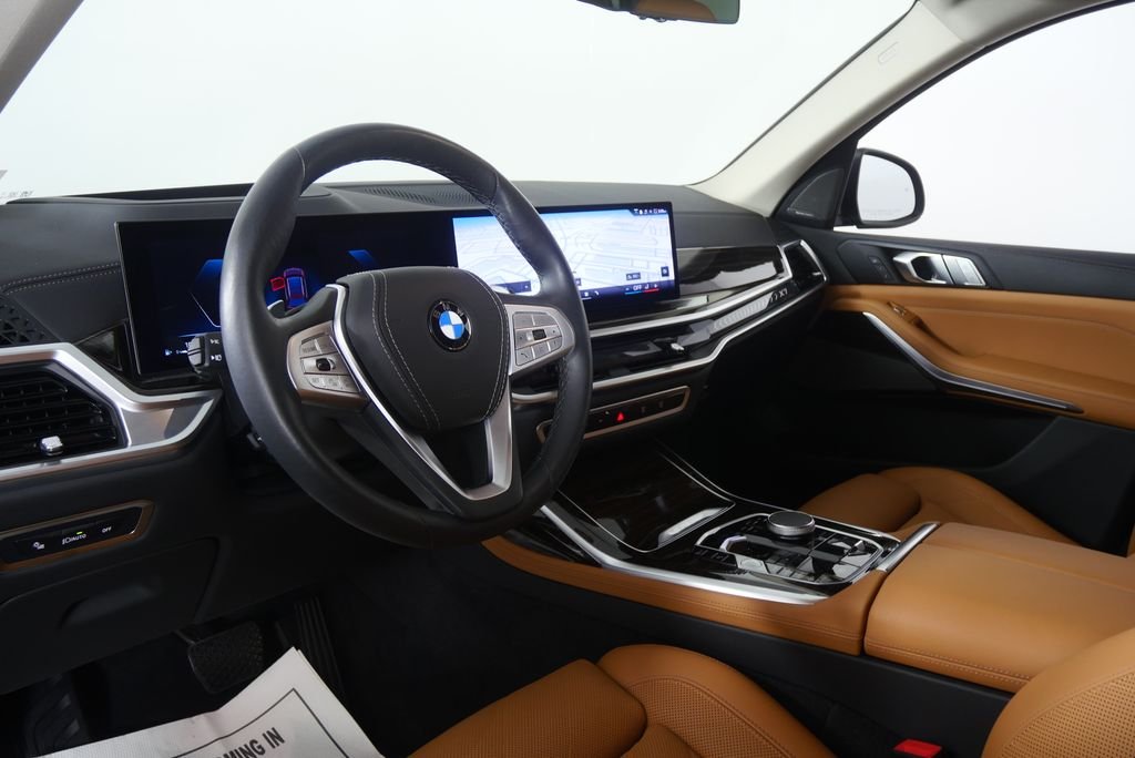 Certified Used 2026 Aventurin Red Metallic BMW xDrive40i image 13