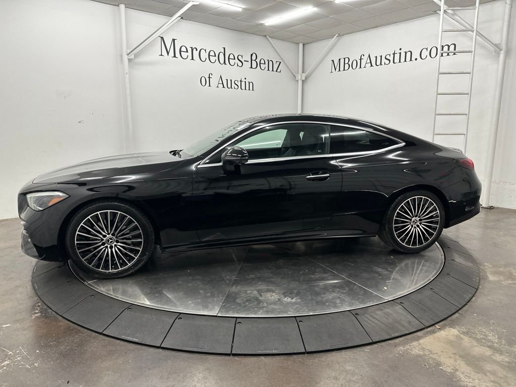 New 2027 Black Mercedes-Benz CLE 300 image 4