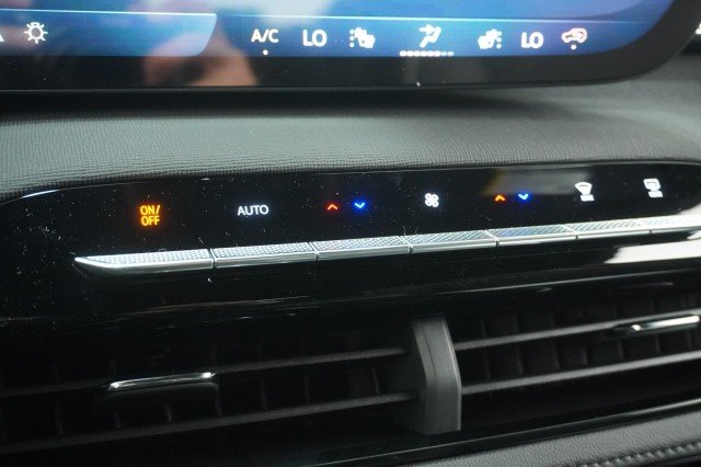 2026 Buick Enclave Preferred - Photo 35
