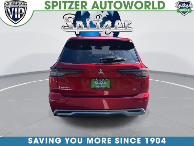 Used 2025  Mitsubishi SE image 8