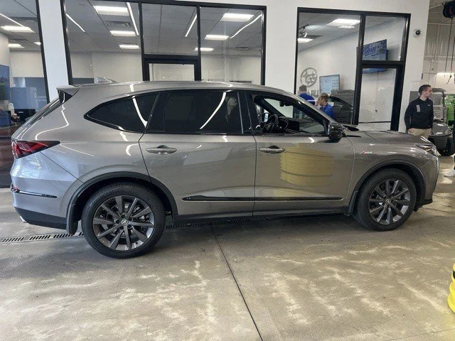 Used 2025 Liquid Carbon Metallic Acura w/A-Spec Package image 2