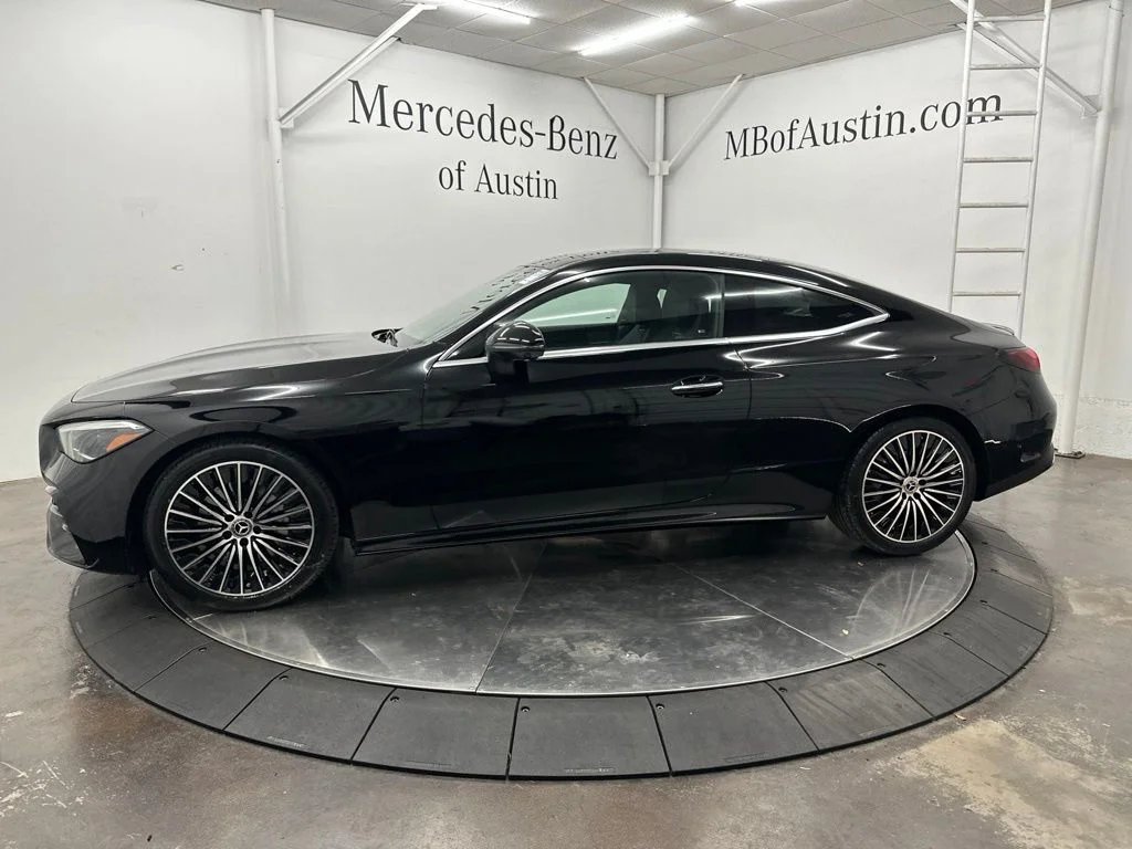 New 2027 Black Mercedes-Benz CLE 300 image 4