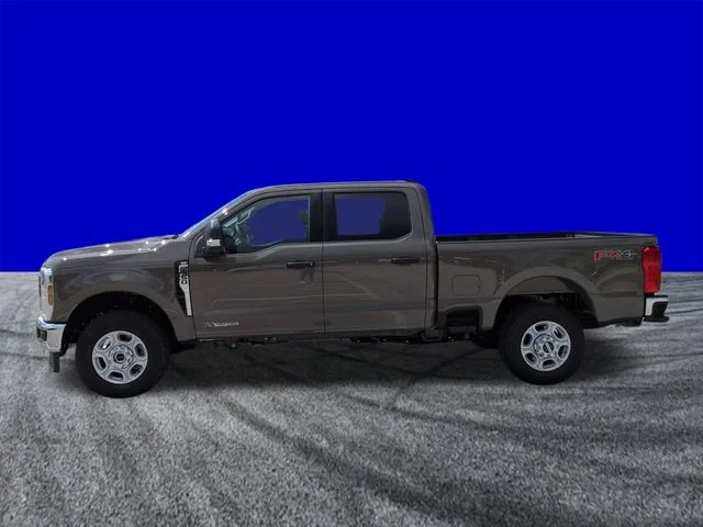 New 2026 Gray Ford XLT image 7