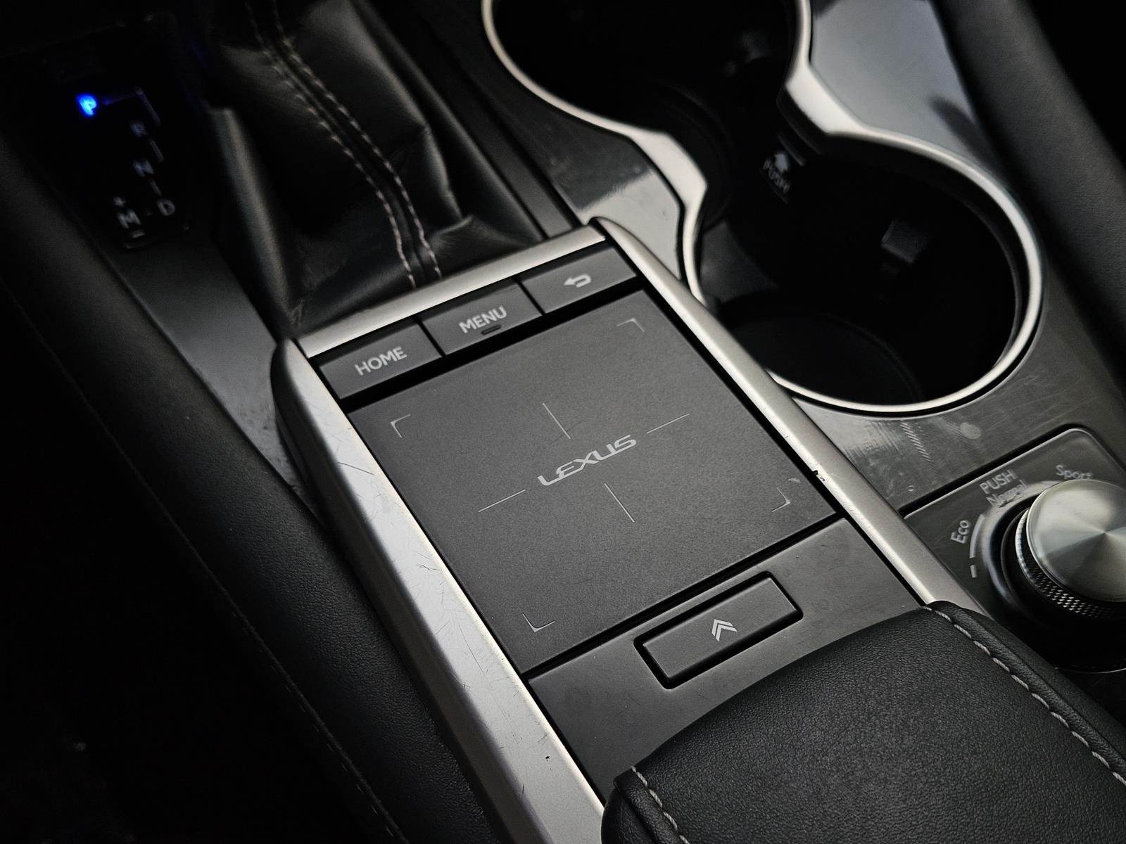 2022 Lexus RX 350 - Photo 23