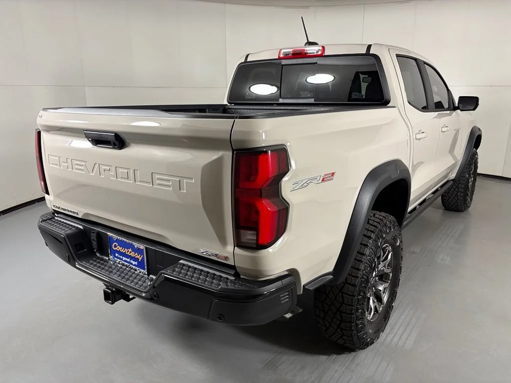 New 2026 White Sands Chevrolet ZR2 image 10