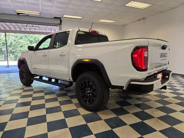New 2026 Summit White GMC Elevation image 9