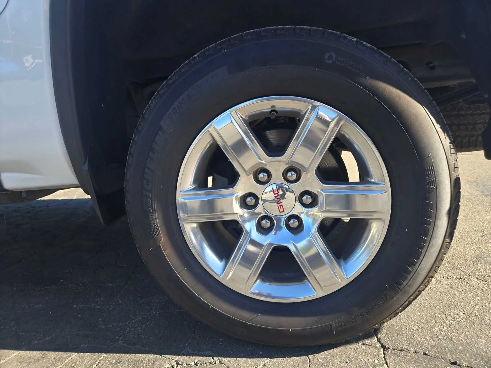 Used 2018 SUMMIT WHITE GMC SLT image 28