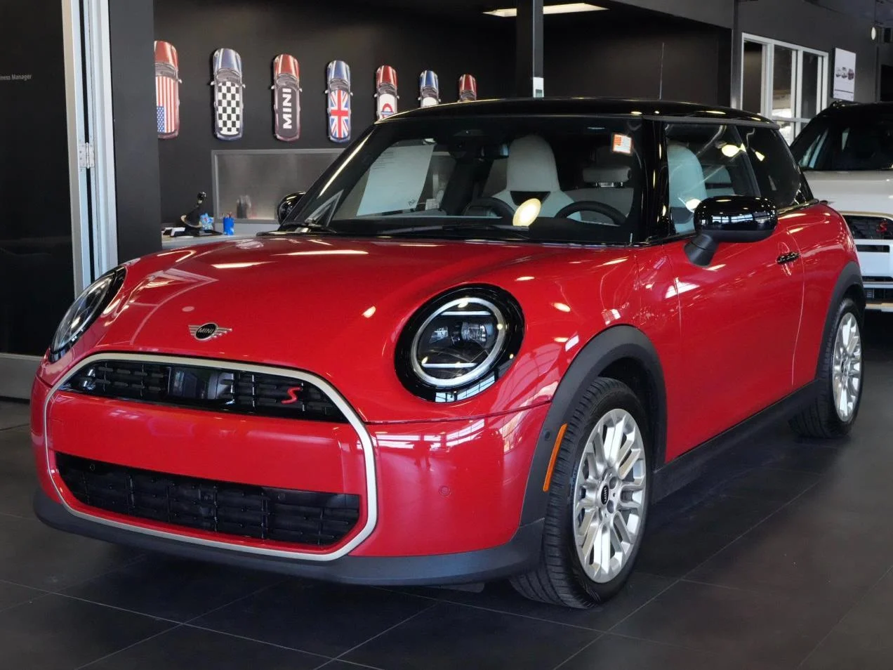 2026 MINI Hardtop Cooper S Signature's photo