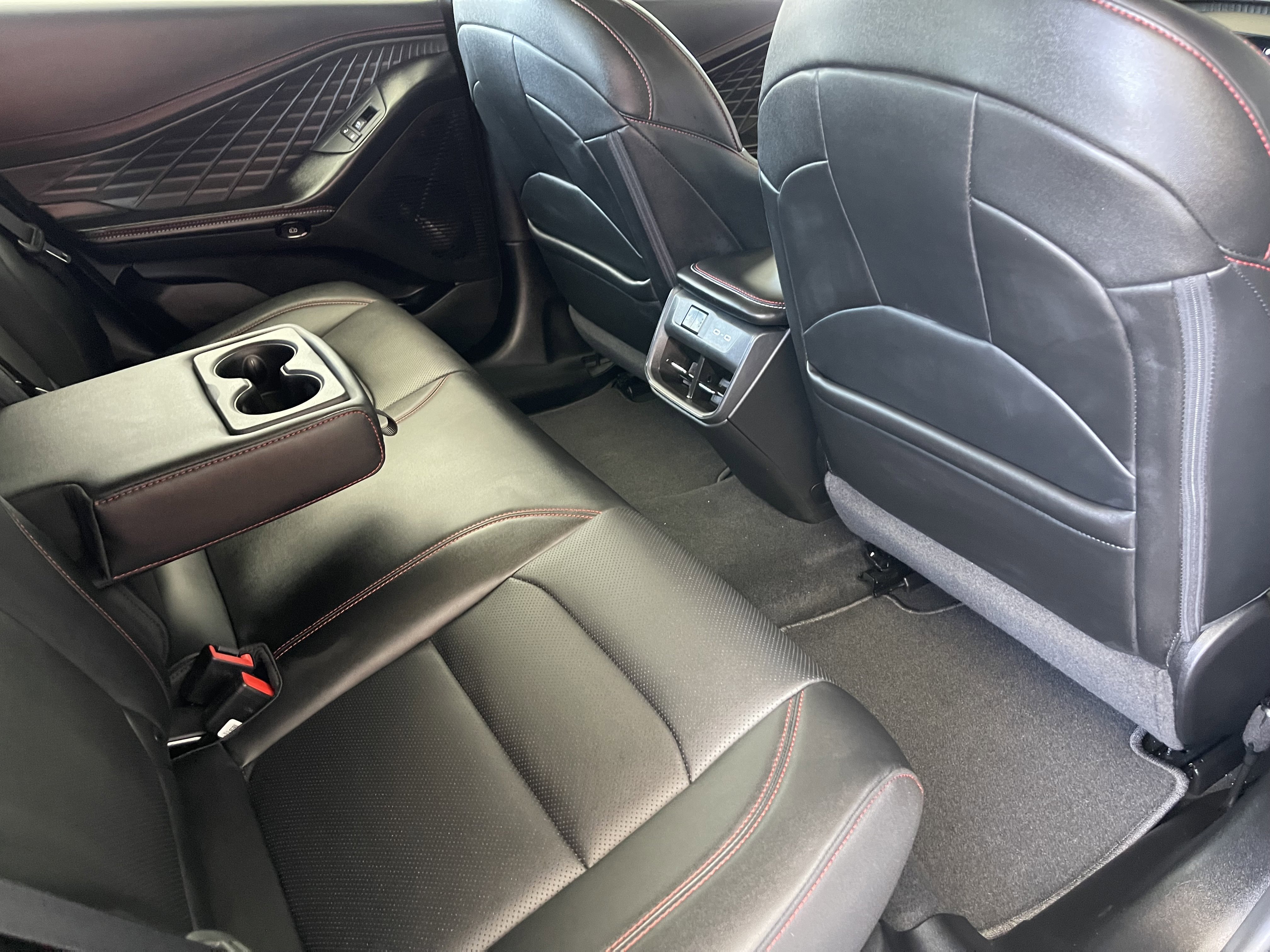 New 2026 Sub-Zero Exterior Paint Dodge R/T Scat Pack image 16