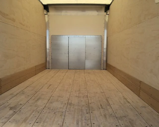 New 2026 Oxford White Ford Base image 10