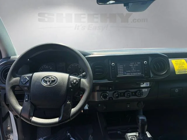 Used 2019 Super White Toyota  image 3