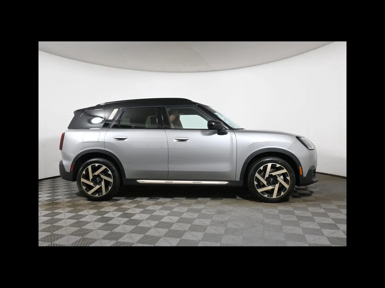 2026 MINI Countryman S - Photo 8