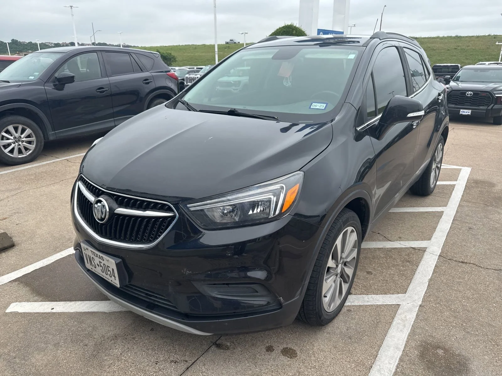 2019 Buick Encore Preferred's photo