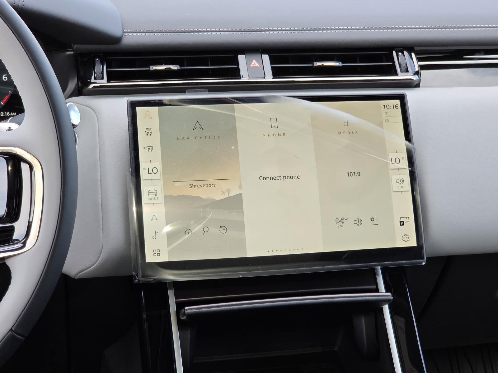 New 2026 Arroios Grey Land Rover Belgravia Edition image 15
