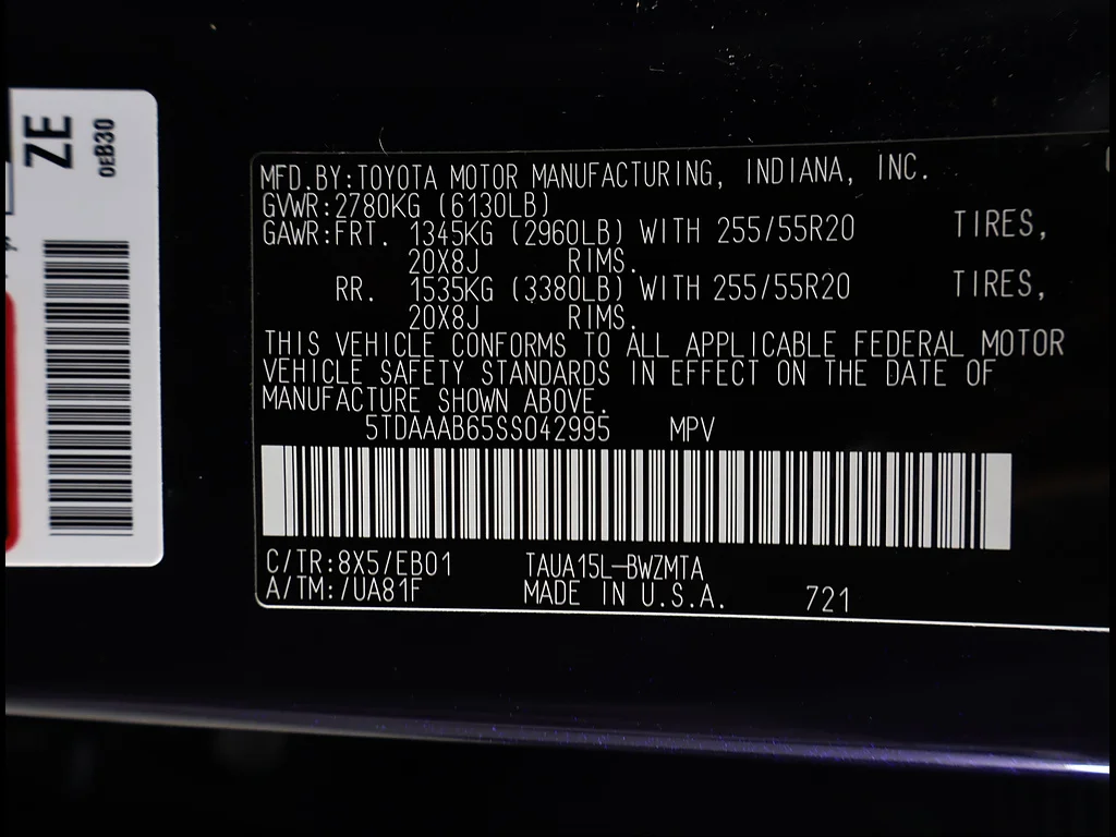 Certified Used 2025 NIGHTFALL MICA Lexus Premium image 13