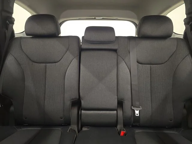 Used 2023 Twilight Black Hyundai SE image 20