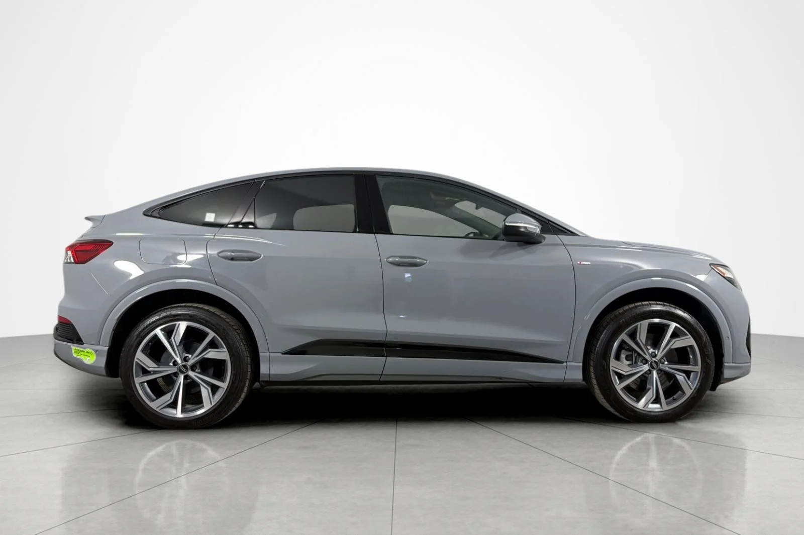 Used 2023 Pebble Gray Audi Premium Plus 50 quattro image 6
